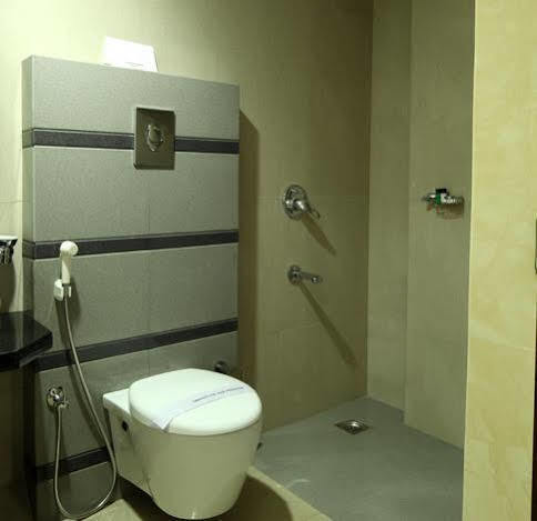 Hotel Green Dreams Kochi Luaran gambar